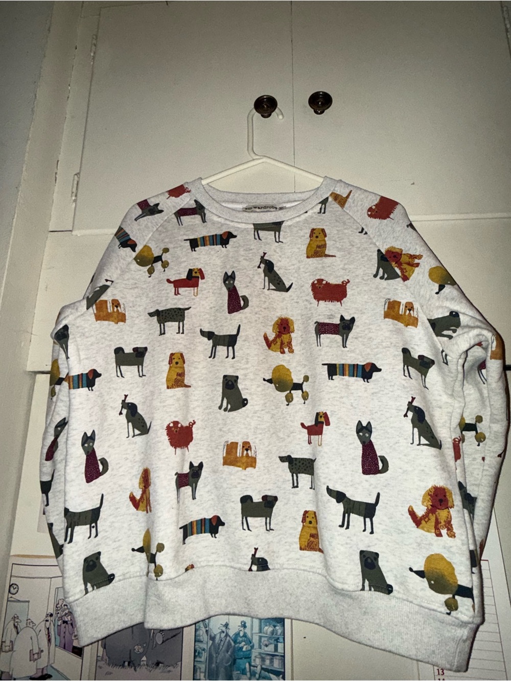 NWOT Uncommon Goods Dog Lover’s Cozy Sweatshirt Size Medium